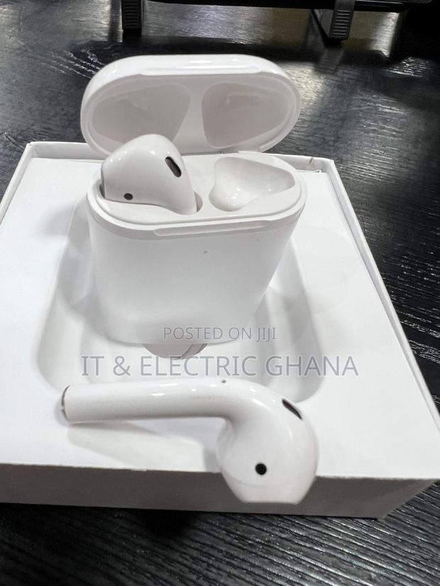 Wireless Earbud · Photo 3