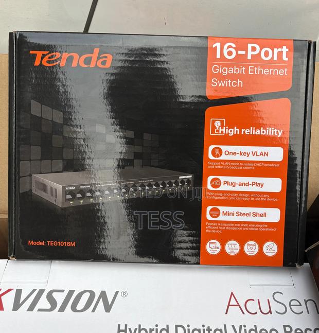 Tenda 16port Gigabit Ethernet Switch Unmanaged Teg1016m · Photo 1