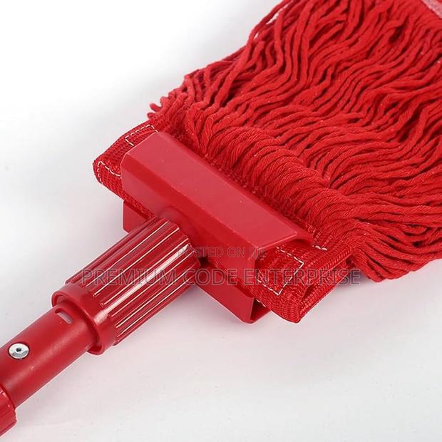 Industrial Cotton Wet Mop With Long Handle, Red · Photo 2