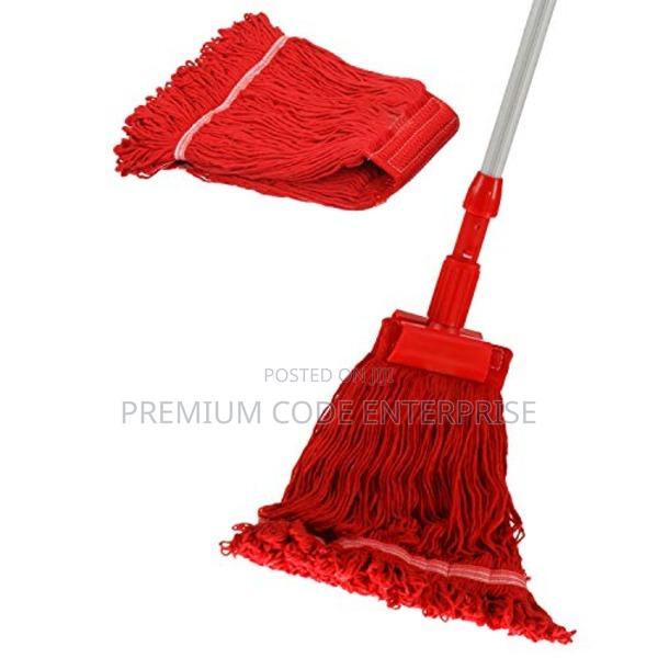 Industrial Cotton Wet Mop With Long Handle, Red · Photo 3