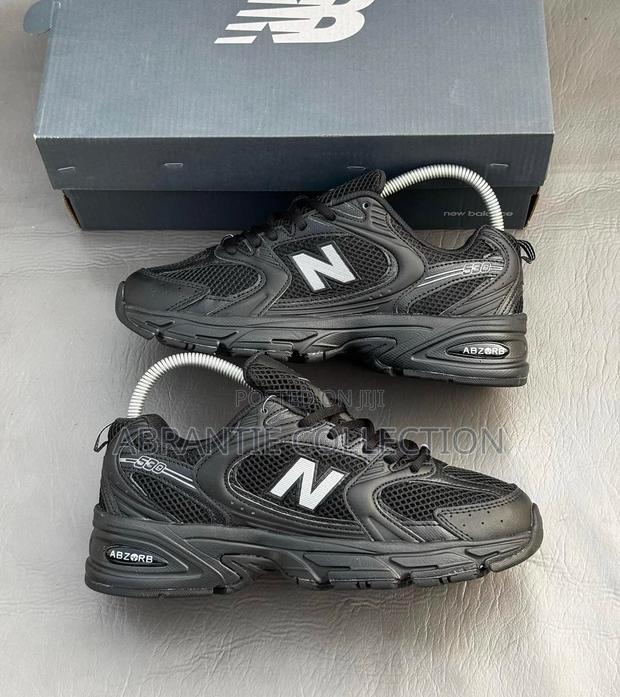 Quality New Balance 530 Unisex All Black · Photo 2