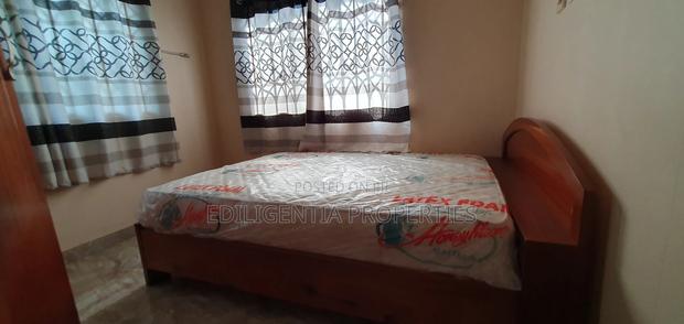 Furnished 3bdrm Apartment in Sakumono for rent · Photo 2
