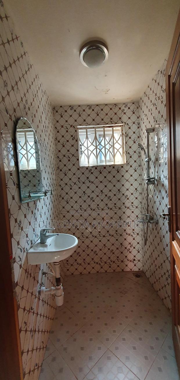 Furnished 3bdrm Apartment in Sakumono for rent · Photo 6