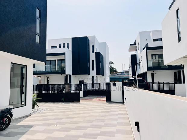 4bdrm House in Testimonial Building, East Legon for sale · Photo 2