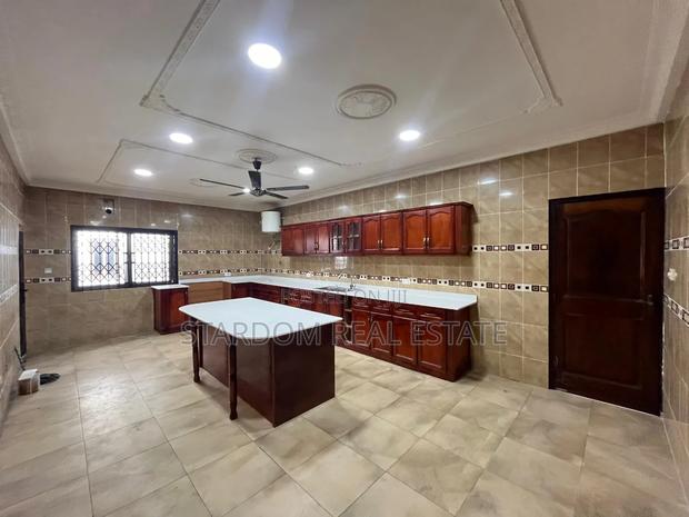 4bdrm House in Adjiriganor for rent · Photo 2