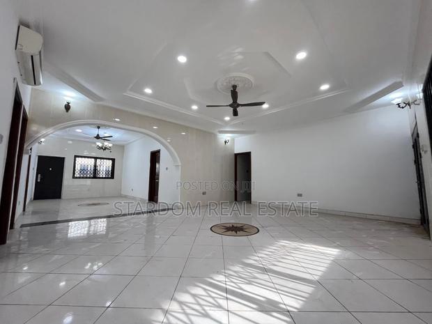 4bdrm House in Adjiriganor for rent · Photo 6