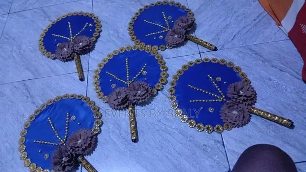 Bridal Fan · Photo 1