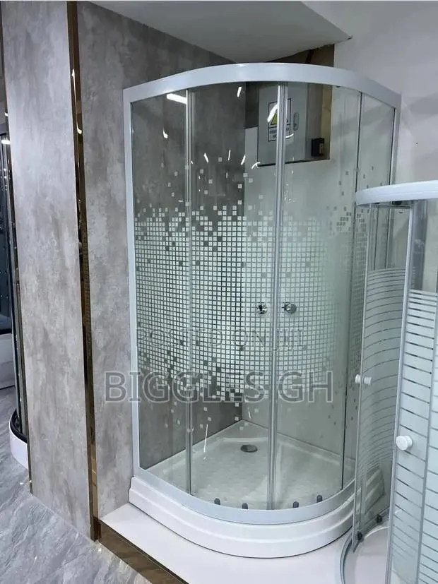 Shower Cubicle 90×90 · Photo 1