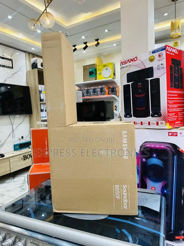 Best Buy for Less Samsung B650 · Photo 1