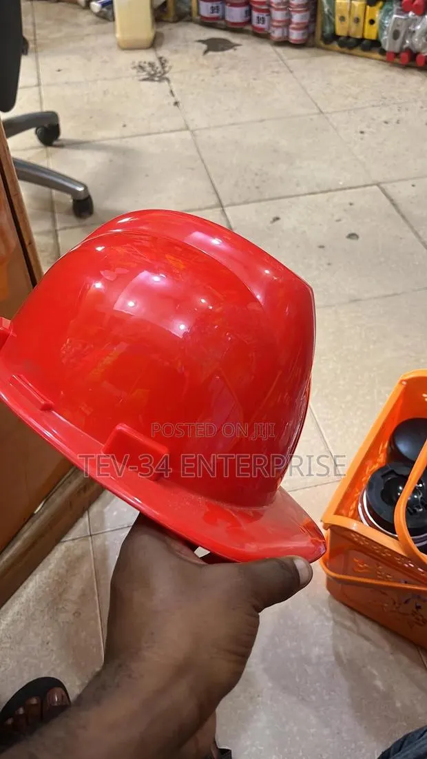 Construction Helmet · Photo 1