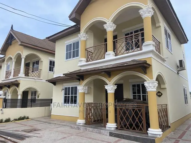 3bdrm Townhouse/Terrace in East Legon Hills for Rent · Photo 1