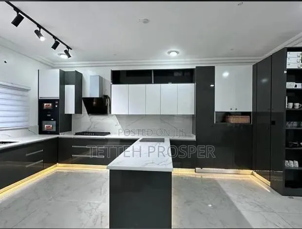 Kitchen Cabinet