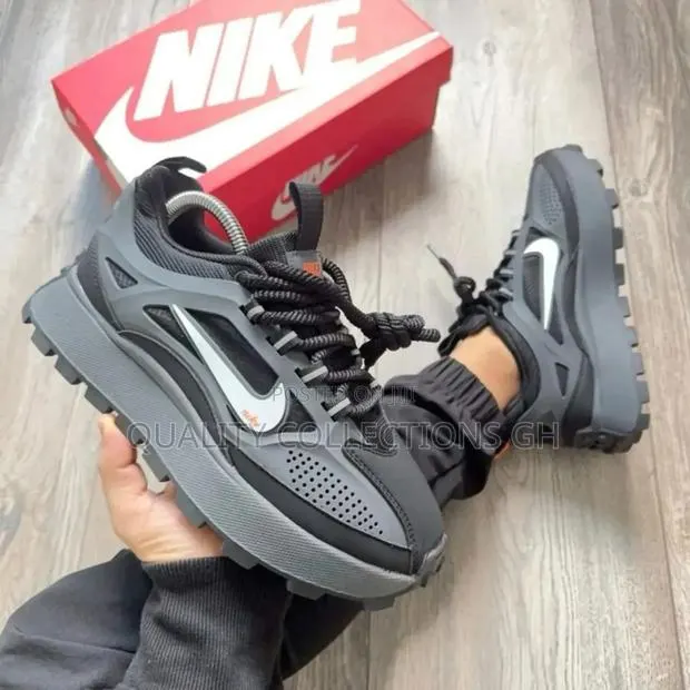 Nike Runner Silk · Photo 1