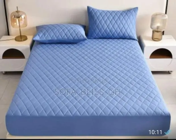 Waterproof Bed Covers for King Size Mattresses · Photo 1