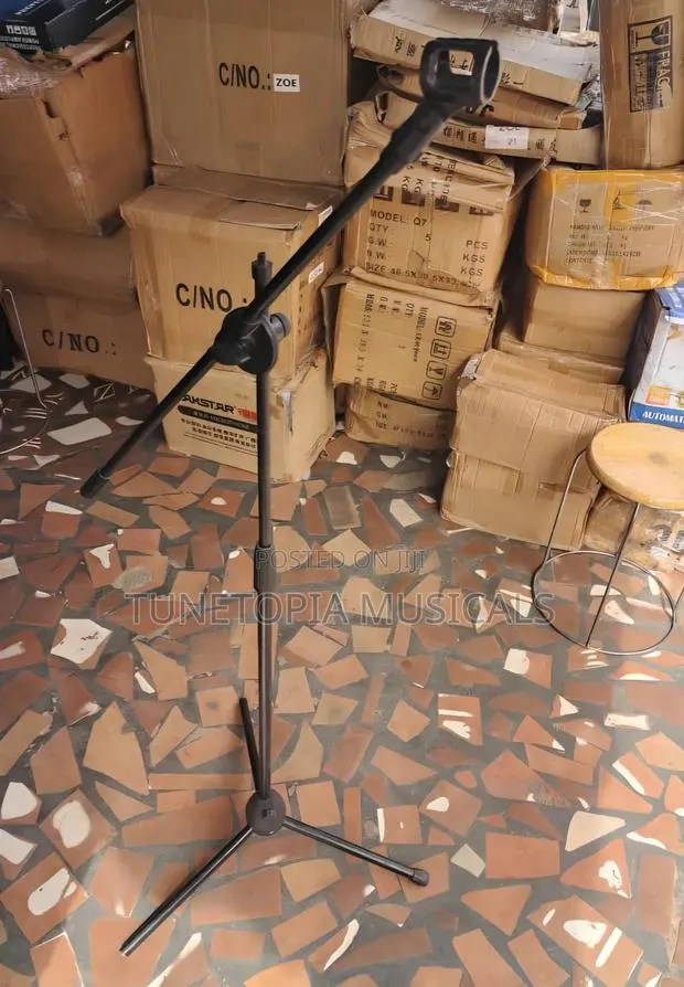 Heavy Duty 3-Legs Microphone Stand[Tripod] With Boom Arm · Photo 1