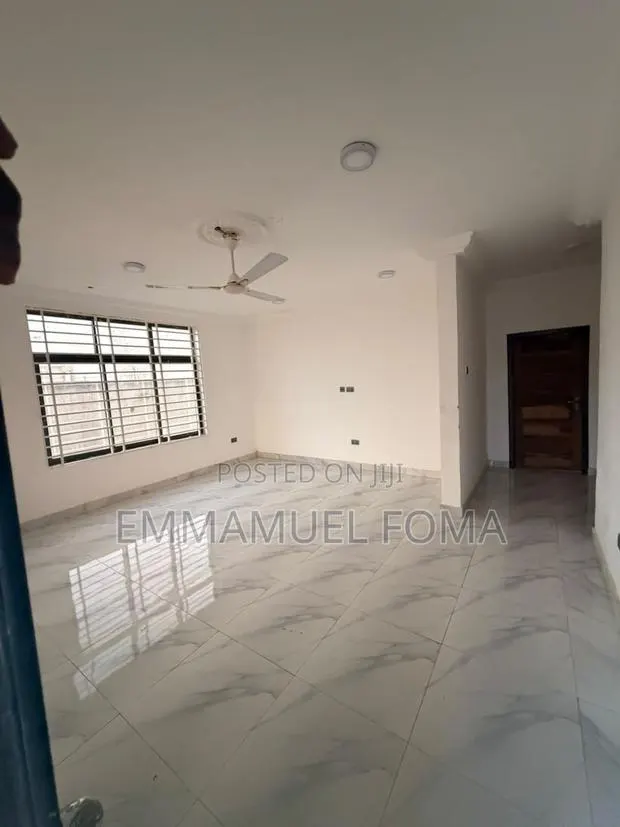 2bdrm Room & Parlour in Prampram for rent · Photo 1