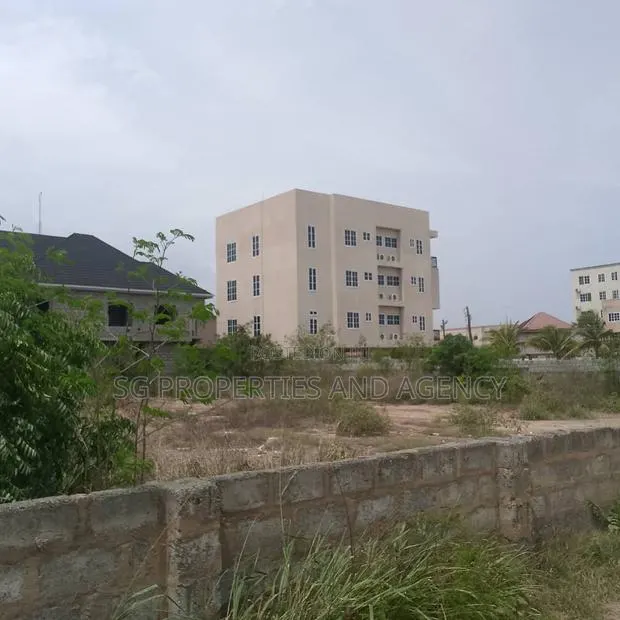 Genuine and Documented One Plot for Sale at Lashibi · Photo 3