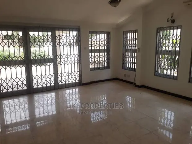 4bdrm House in Dki Properties, Cantonments for Rent · Photo 1