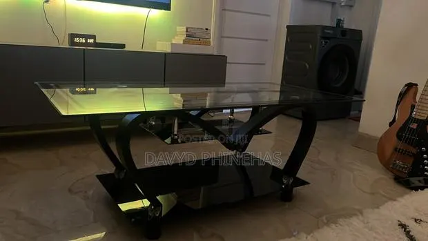 Center Table · Photo 1