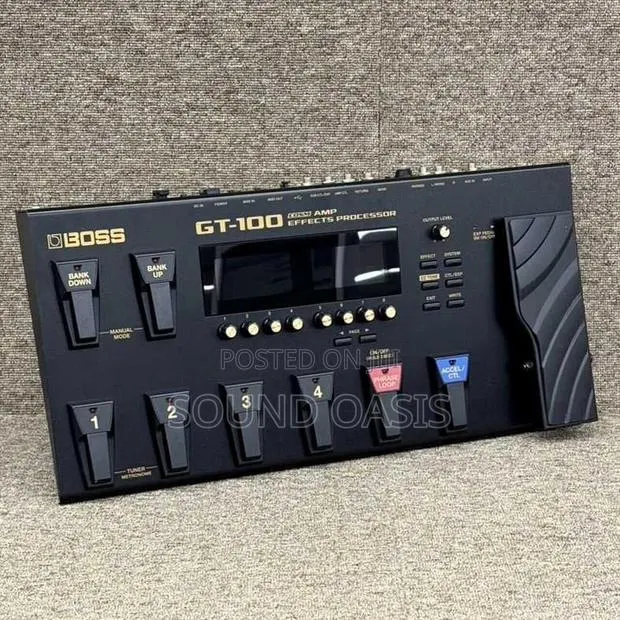 Boss GT-100 Guitar Multi-Fx Pedal · Photo 1