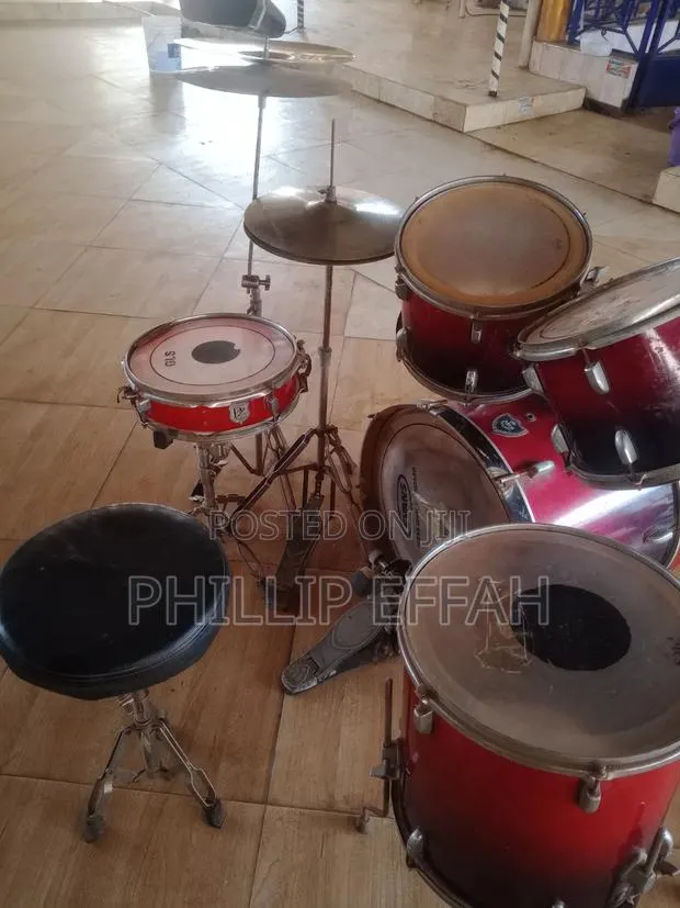 Very Good Nd Affordable Drums · Photo 1