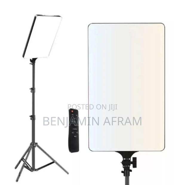 Ring Light With Remote RL-18 · Photo 1
