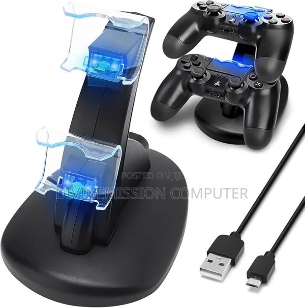 Controller Charging Stand for PS4 Controllers · Photo 2