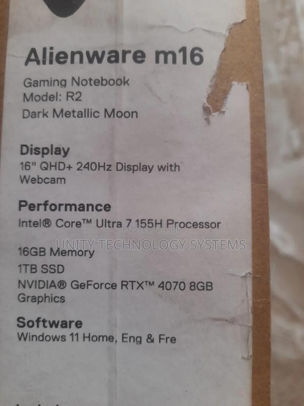 New Laptop Alienware Area-51m 16GB Intel Core Ultra 7 SSD 1T · Photo 3