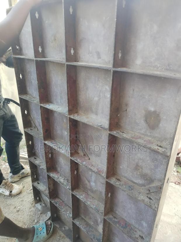 Retaining Wall Formwork /Formworks/ · Photo 2
