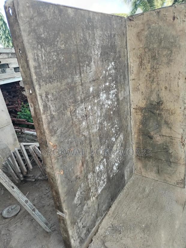 Retaining Wall Formwork /Formworks/ · Photo 8