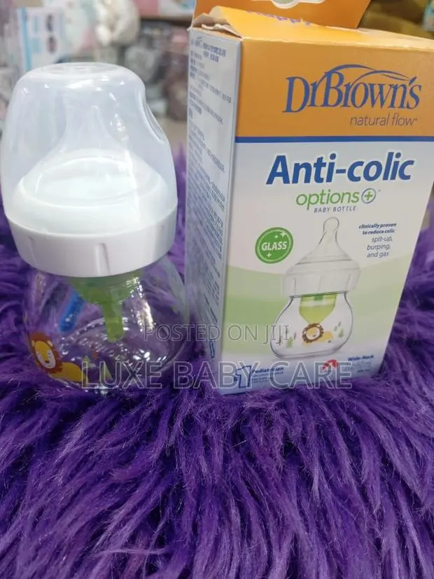 Dr. Brown's Natural Flow Anti-Colic Baby Feeding Bottle · Photo 1