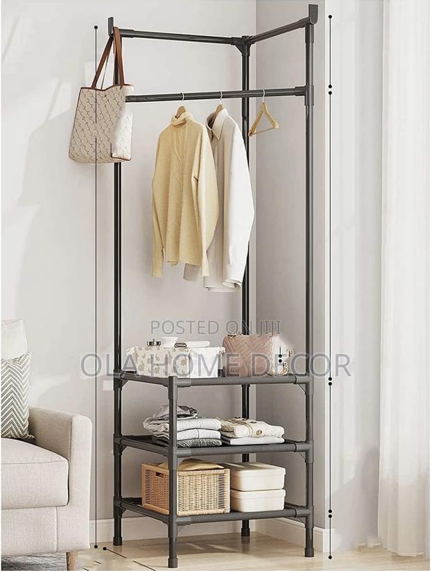 Corner Coat Rack · Photo 2