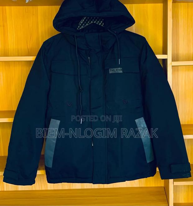 High Quality Thick N Heavy Winter Jacket Available in Stock · Photo 3