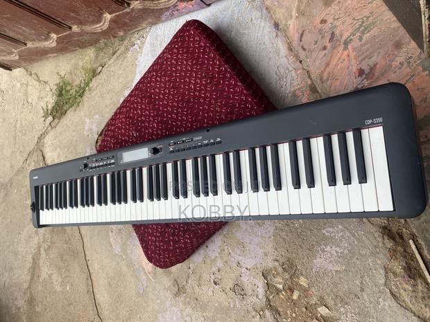 Yamaha P35 Digital Piano · Photo 1