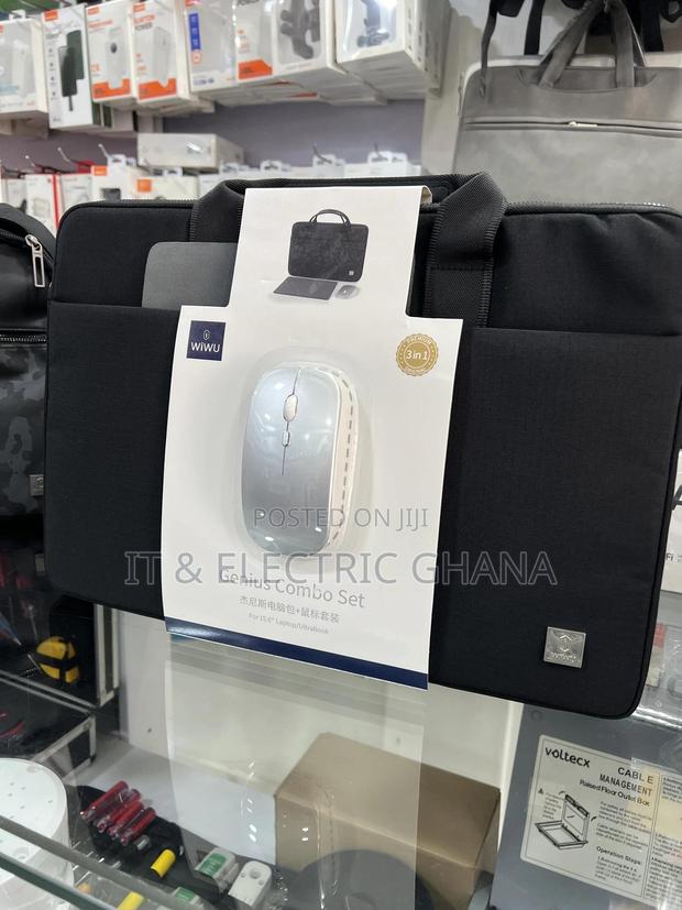 Wiwu Laptop Bag · Photo 3