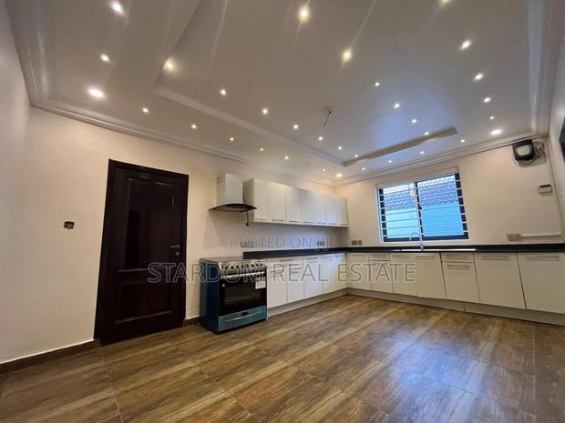4bdrm Duplex in Adjiriganor for rent · Photo 3
