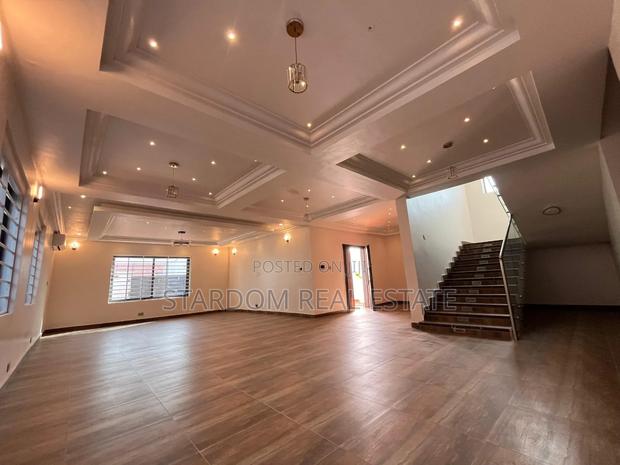 4bdrm Duplex in Adjiriganor for rent · Photo 5