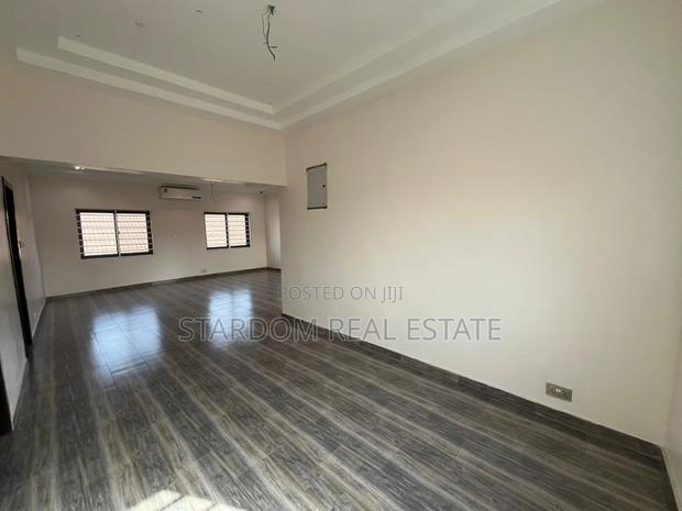 4bdrm Duplex in Adjiriganor for rent · Photo 7