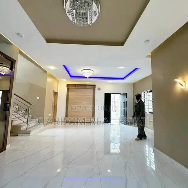 4bdrm Duplex in Com18, Spintex for sale · Photo 6