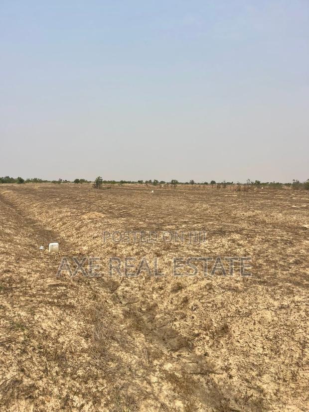 Secure Well Demarcated Plots on Good Prices · Photo 1