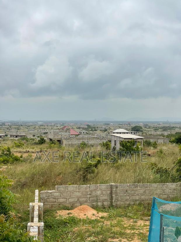 -Own a Full Plot in Our Exclusive Residence. · Photo 1