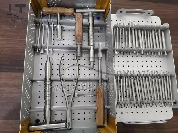 Broken Screw Removal Orthopedic _ Spine 50 PCS Set · Photo 1