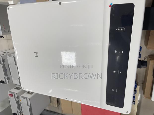48v 30kw GOODWE Hybrid Inverters 3-Phase · Photo 1