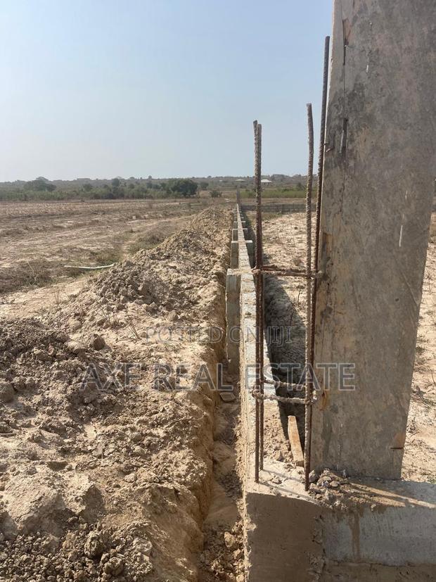 Buy Genuine Lands at Affordable Prices · Photo 3