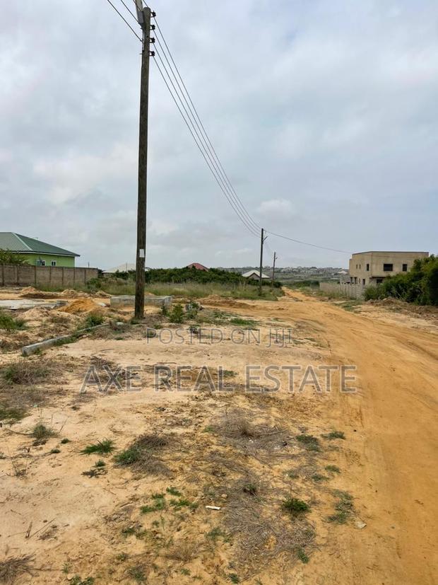 Great Location for Your Future Homes · Photo 3