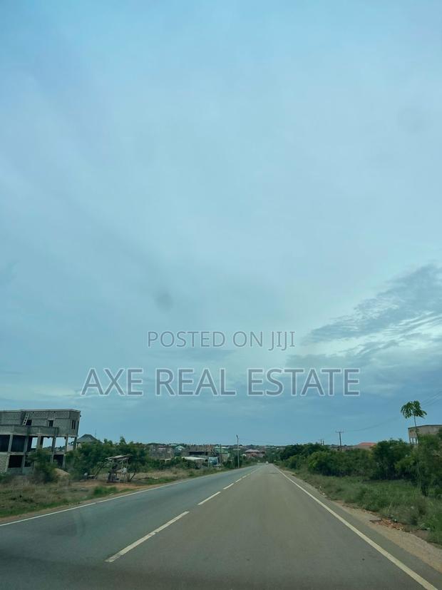 Make Titled Lands Your Own · Photo 2