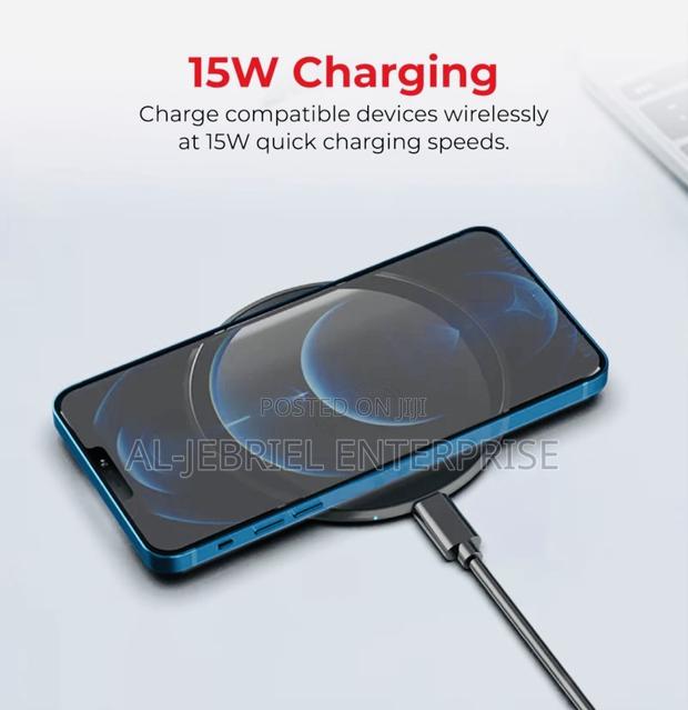 Promate 15W Wireless Charger · Photo 2
