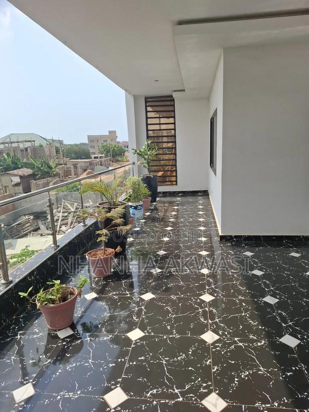 3bdrm Apartment in Lashibi Mf, Tema Metropolitan for rent · Photo 3