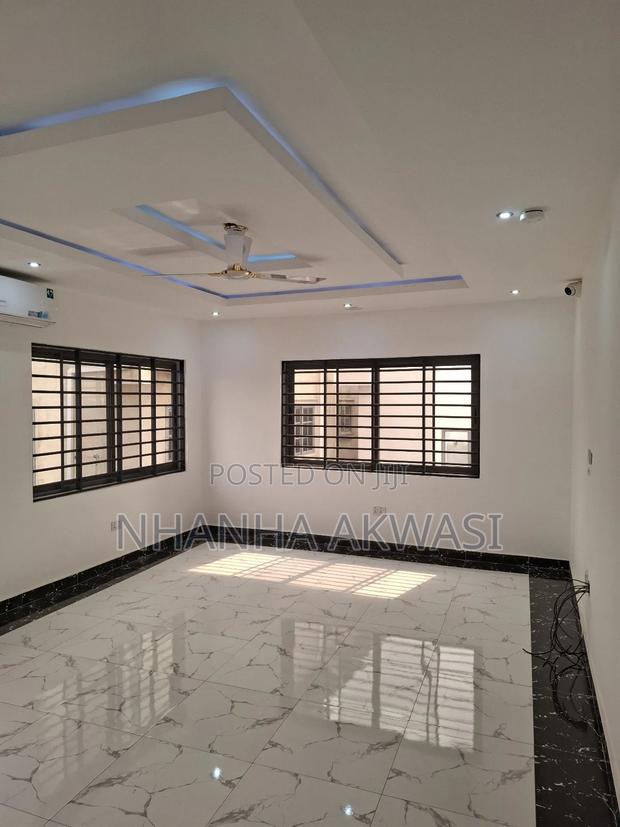 3bdrm Apartment in Lashibi Mf, Tema Metropolitan for rent · Photo 5