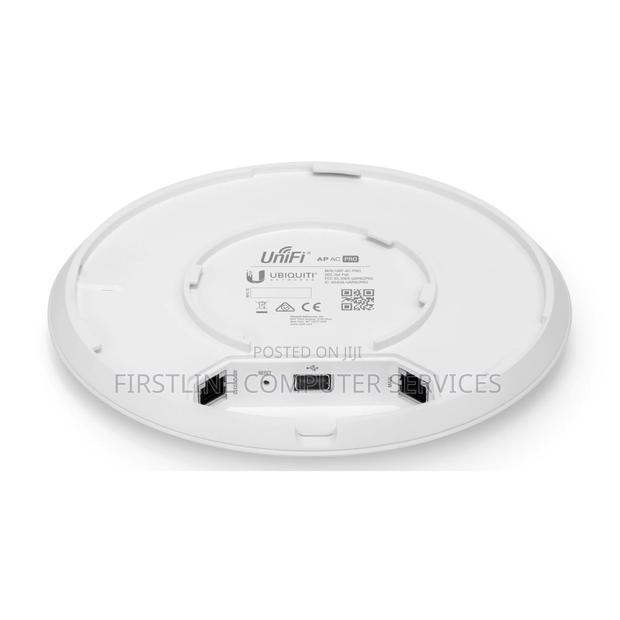 Ubiquity AC PRO · Photo 2